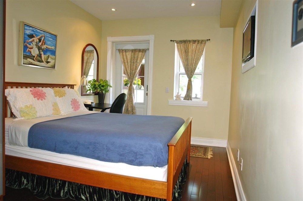 A Seaton Dream 2*