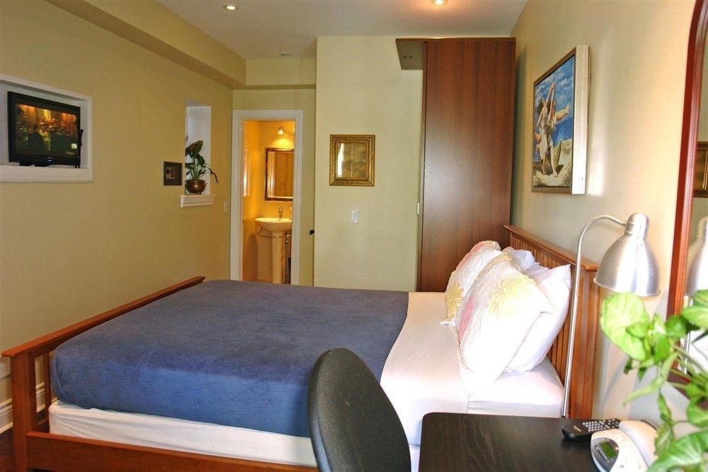 A Seaton Dream 2*